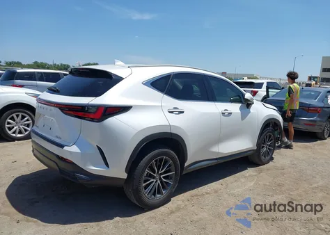 2025 Lexus Nx 250 Premium z USA, uszkodzony, nr VIN 2T2GDCAZ6SC016743